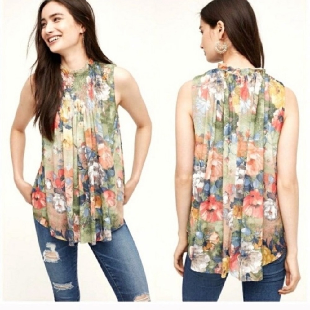 Deletta floral sleeveless top size Medium